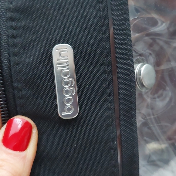 Baggallini clear crossbody bag - Picture 2 of 11